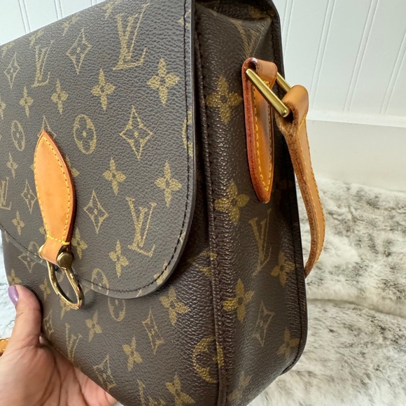Louis Vuitton Saint Cloud GM Monogram. P0011 - Picture 5 of 17